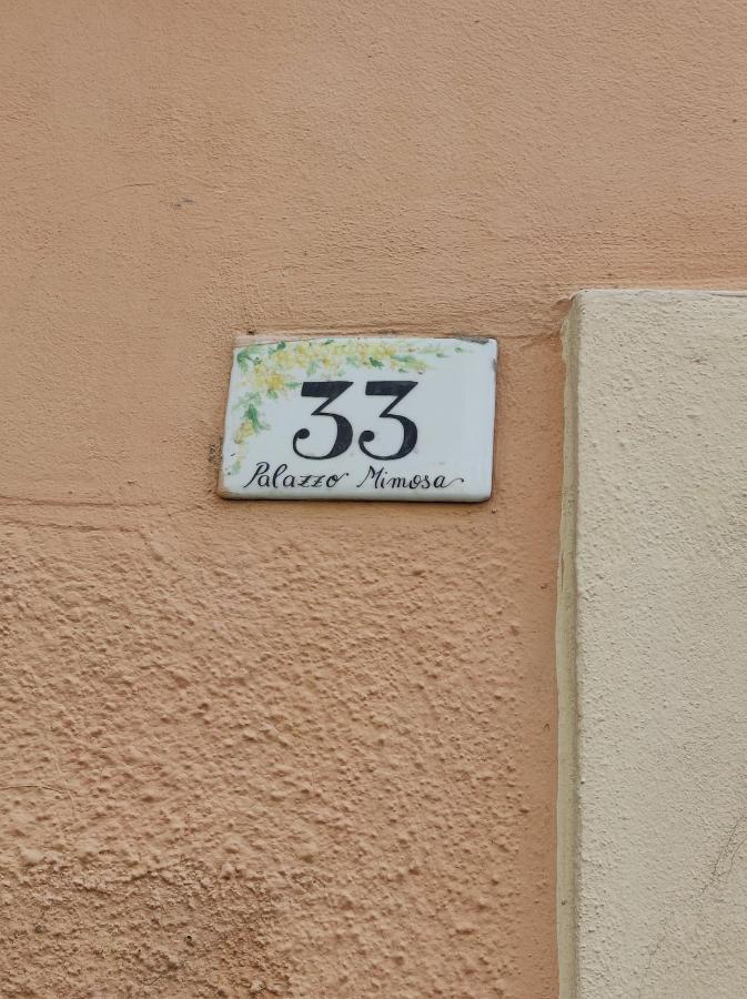 Il Grazioso Appartamento Di Chiara Con Posto Auto Privato Livorno Exteriör bild